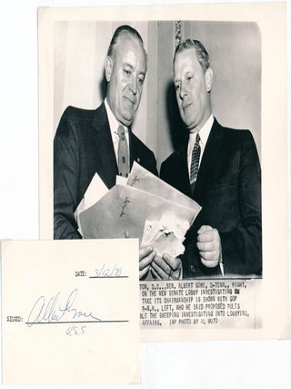 Item #22700 Signature / Unsigned Photograph. Albert GORE