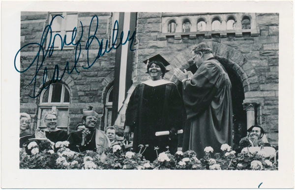 Item #23051 Photograph Signed. Pearl BAILEY.
