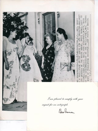 Item #47069 Signature / Unsigned Photograph. Bess W. TRUMAN